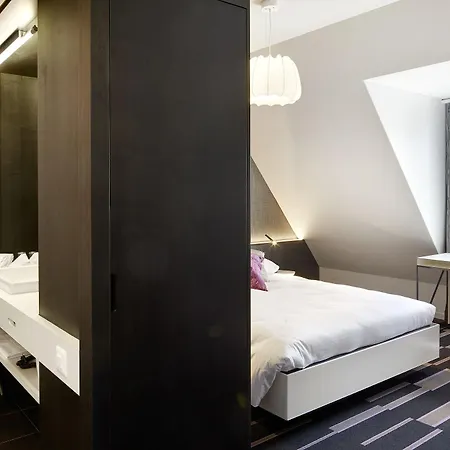 Hotel Continental Park 4*
