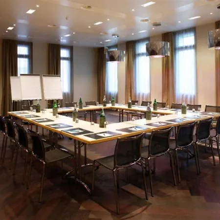 Hotel Continental Park 4*